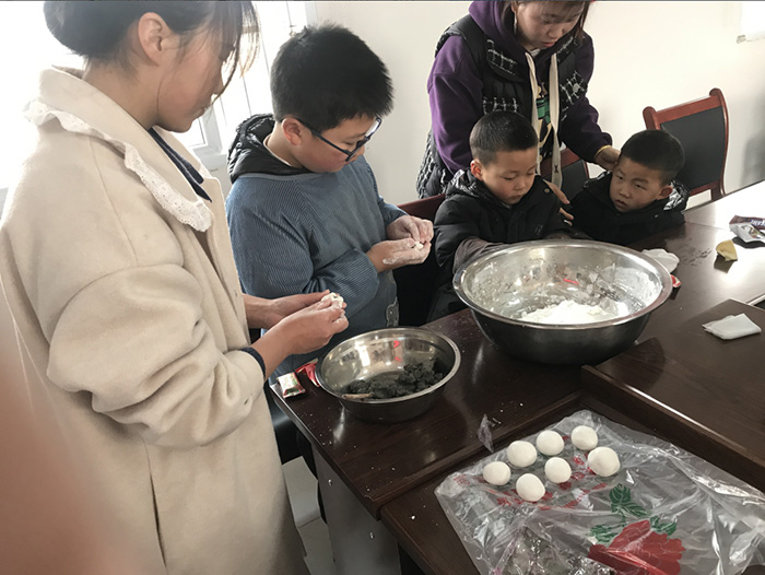 兴隆镇光辉村01.jpg